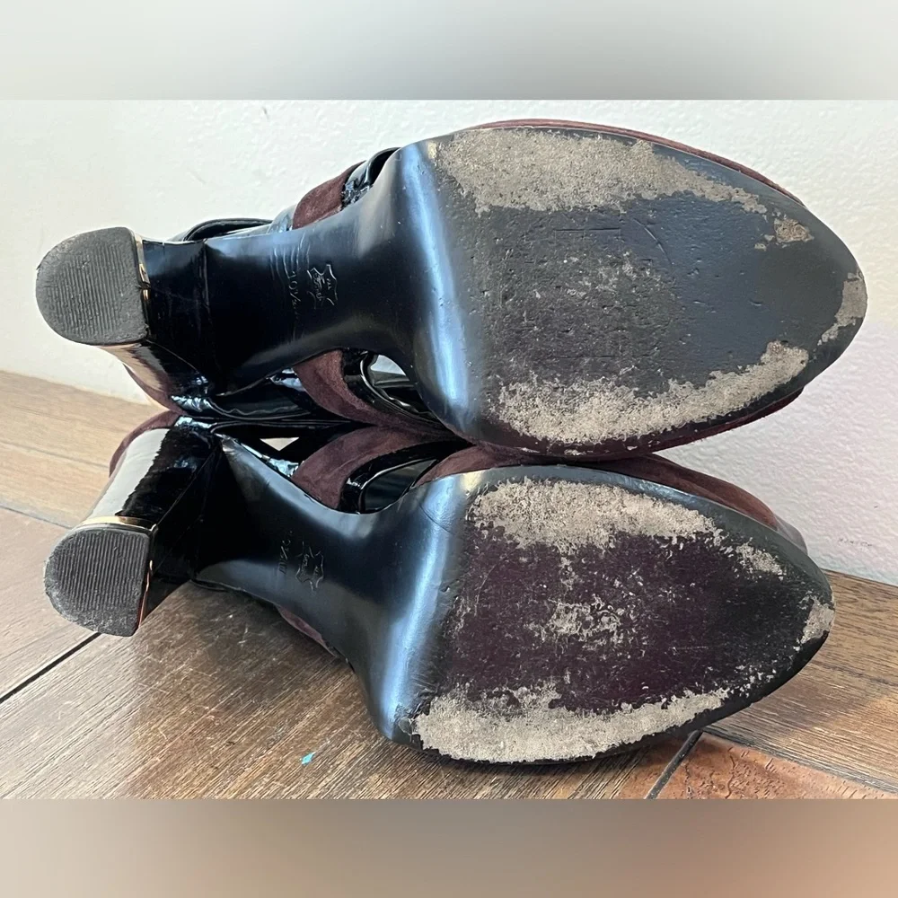 Tory Burch Cut Out Heeled Booties Womens size 10.5